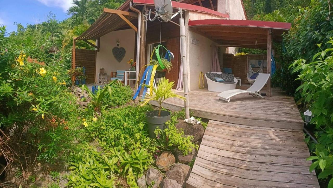 Bed and Breakfast Ali-Naïs Location Deshaies Esterno foto